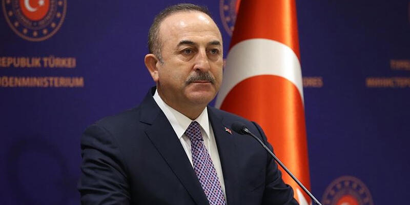 Dışişleri Bakanı Çavuşoğlu’ndan Dendias’a: Yunan halkının itibarını zedelemeyi bırak