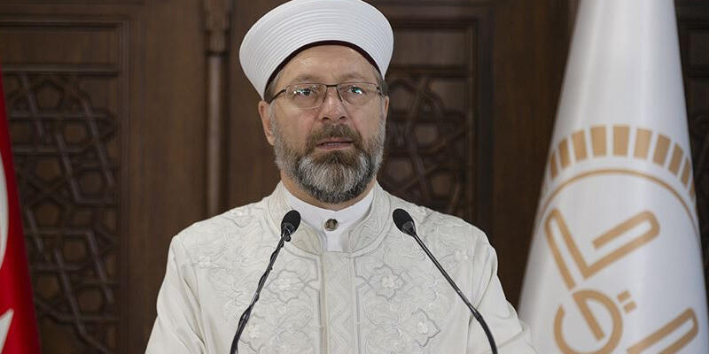 Diyanet İşleri Başkanı Erbaş’tan akademisyen Sözer’in öldürülmesine ilişkin açıklama