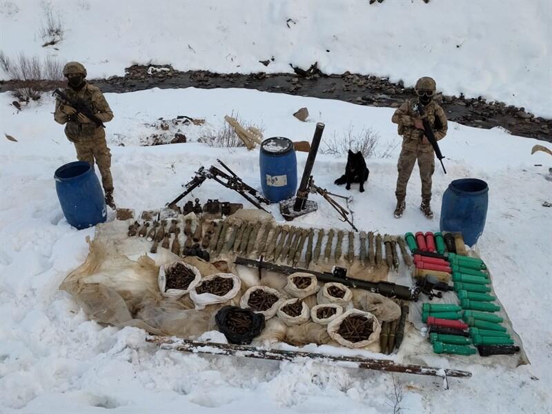 Hakkari’de teröre darbe! Hepsi ele geçirildi