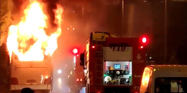 Otobüs alev topuna döndü!