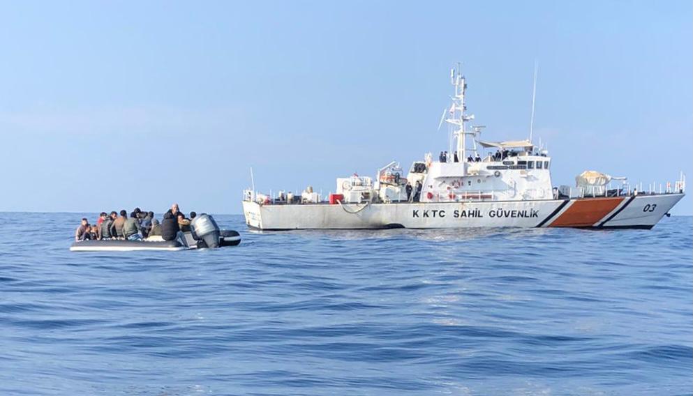 KKTC Sahil Güvenlik ekipleri göçmen kaçakçılarına göz açtırmadı