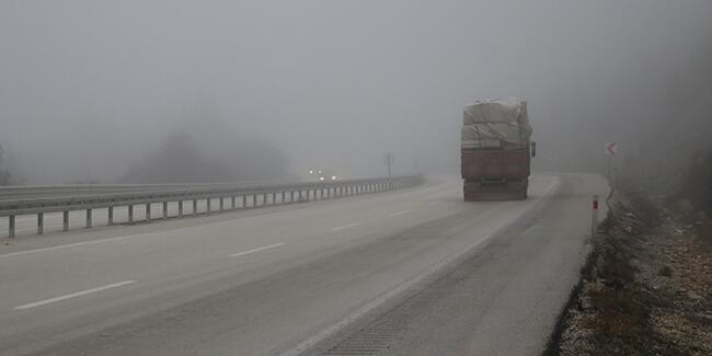Sis engeli! Görüş mesafesi 50 metreye kadar düştü