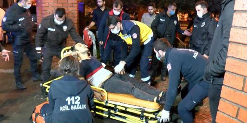 Zeytinburnu’nda bir kişi gasp edilirken bıçaklandı