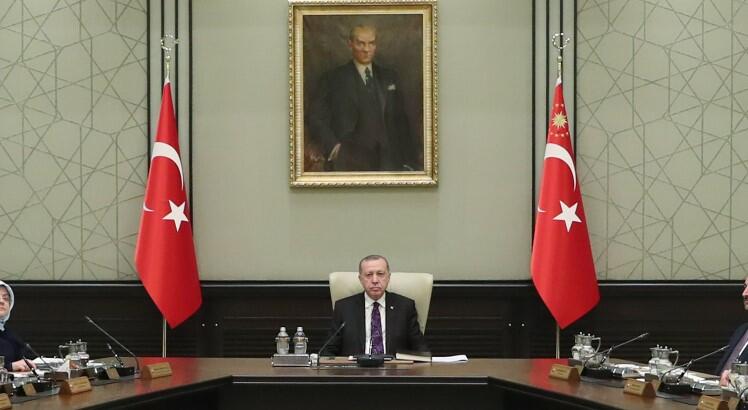 Kabine değişikliği olacak mı, yeni kabine ne zaman açıklanacak? Gözler Resmi Gazete’de olacak