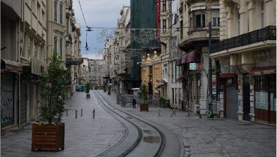 Son dakika: Sokağa çıkma yasağı kalktı mı? Hafta içi ve hafta sonu sokağa çıkma saatleri kaç oldu?