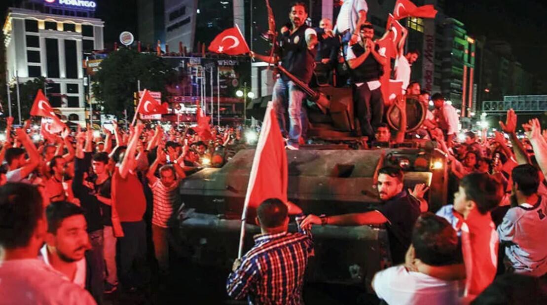 15 Temmuz Demokrasi ve Milli Birlik Günü’nde Türkiye tek ses oldu
