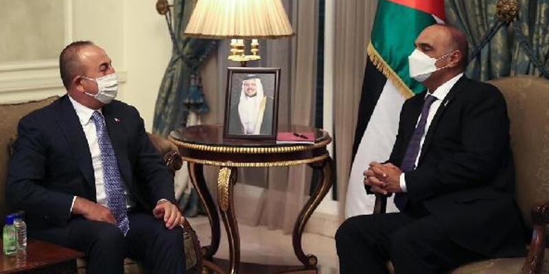 Bakan Çavuşoğlu, Ürdün Başbakanı Al-Khasawneh ile görüştü