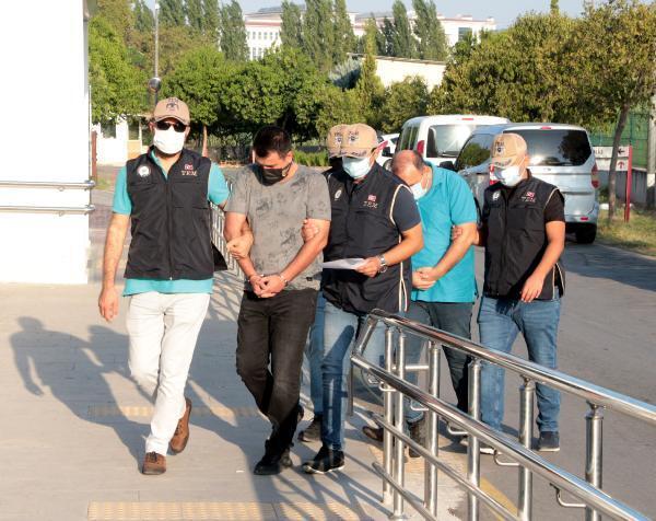 Adana merkezli 3 ilde FETÖ operasyonu: 10 gözaltı