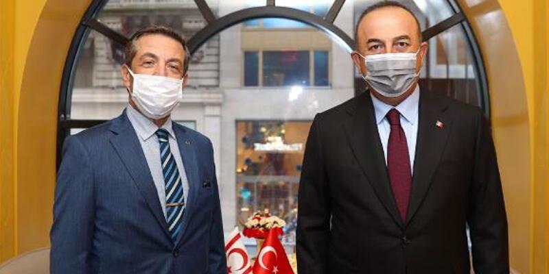 Bakan Çavuşoğlu, KKTC Dışişleri Bakanı Ertuğruloğlu’yla görüştü