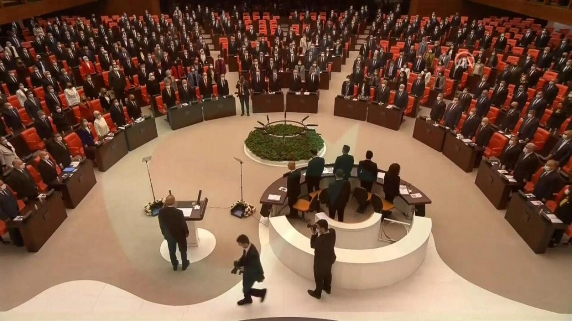 HDP’ye “muhatap” tepkisi