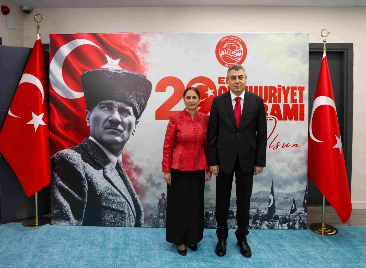Mersin’de 29 Ekim Cumhuriyet Bayramı resepsiyonu düzenlendi